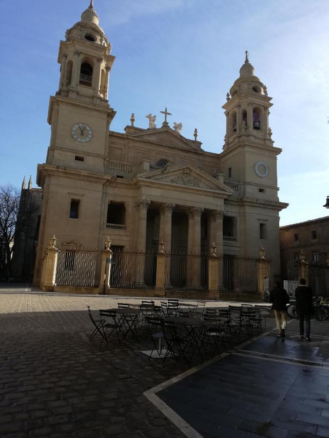 Calle Ansoleaga A 100 Mts Del Ayuntamiento Pampeluna Zewnętrze zdjęcie